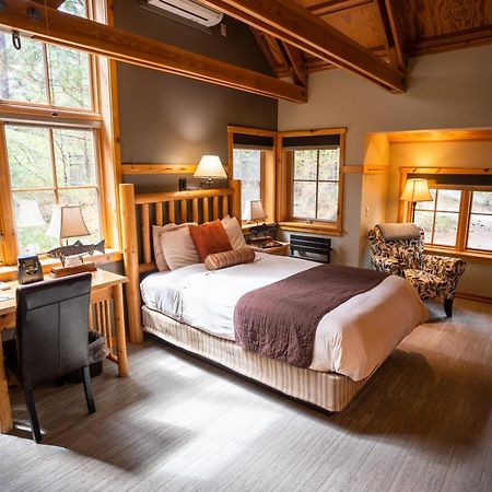 Sleeping Lady Mountain Resort Левънуърт Екстериор снимка