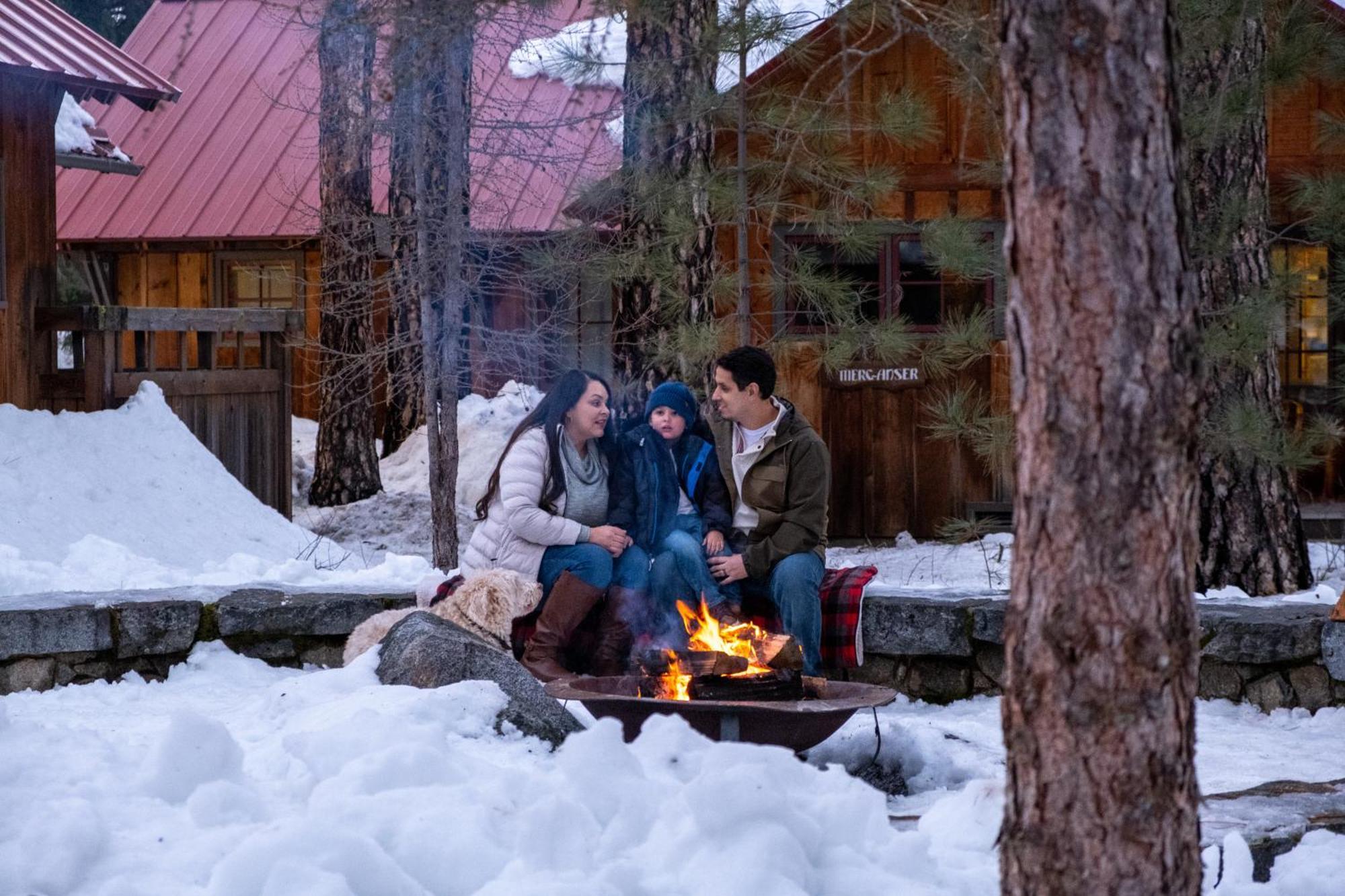 Sleeping Lady Mountain Resort Левънуърт Екстериор снимка