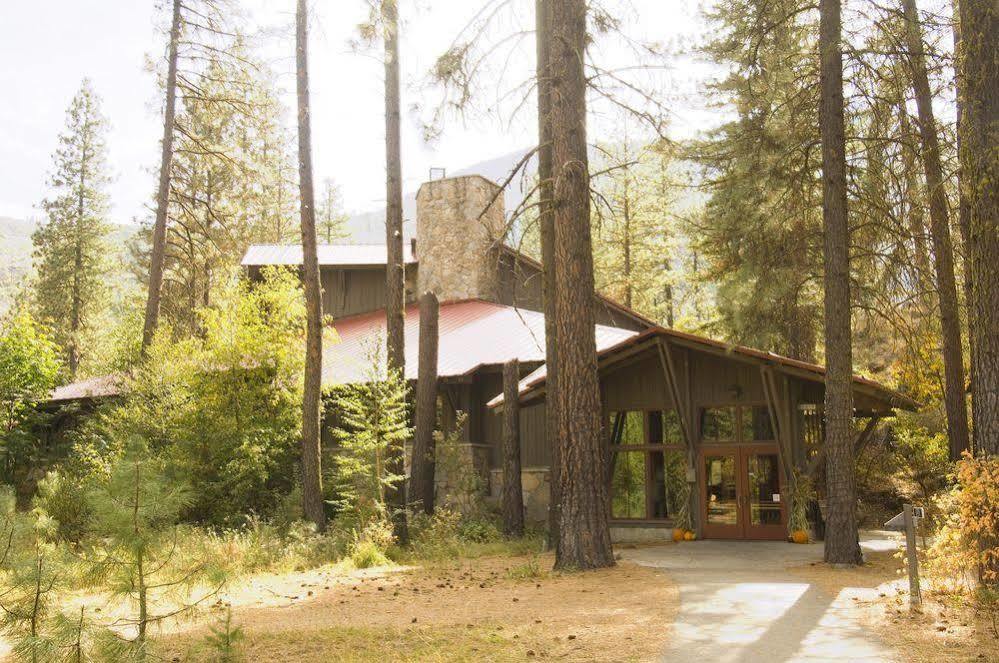 Sleeping Lady Mountain Resort Левънуърт Екстериор снимка