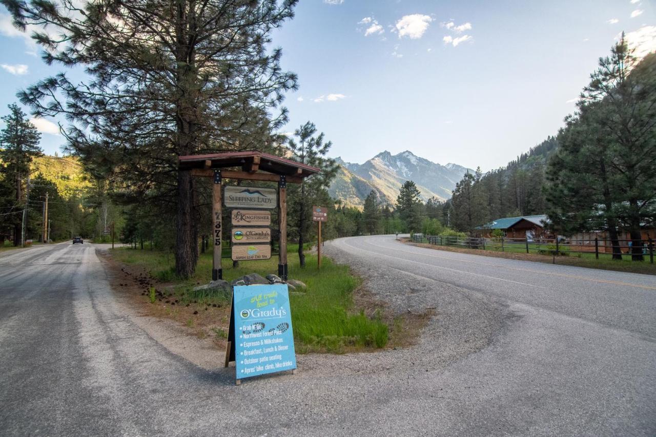 Sleeping Lady Mountain Resort Левънуърт Екстериор снимка